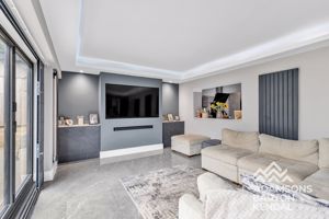 Photo 46- click for photo gallery